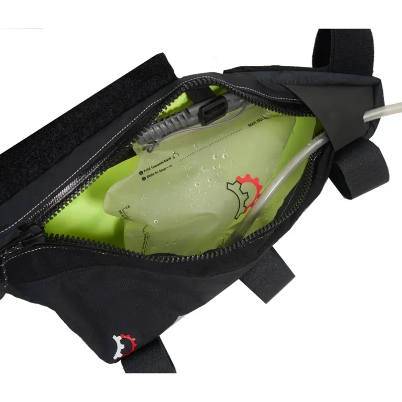Revelate Designs Choss Large Frame Bag Hydration Bundle in Black
