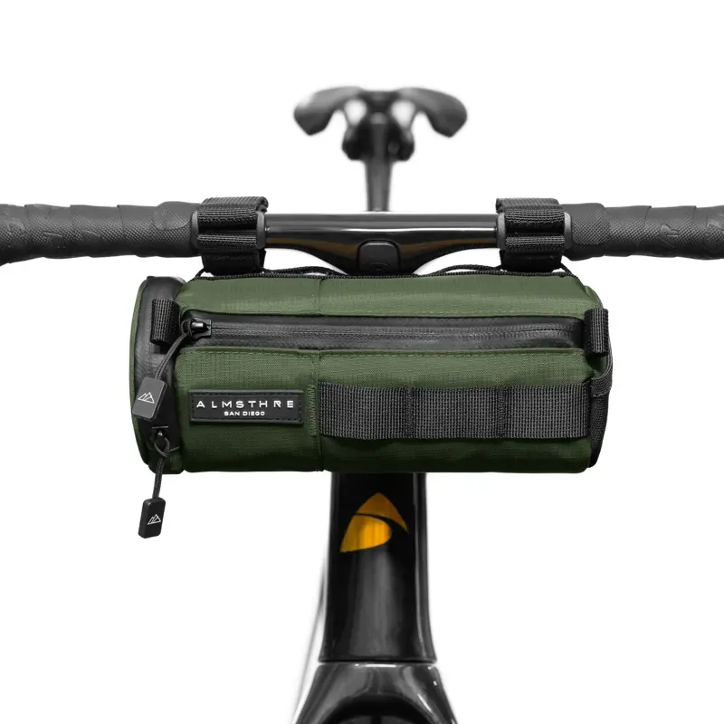 Almsthre Compact Bar Bag 1.2L 7.5x3.5 inch in Hunter Green