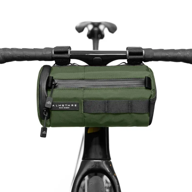 Almsthre Signature 7.5x4.5-inch 2-litre Bar Bag in Hunter Green