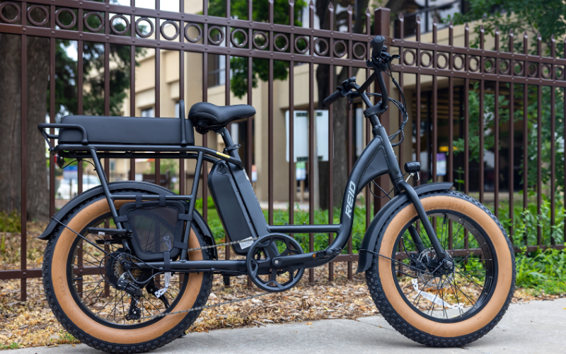 LET'S MOTO 500w 20MPH in Black-6