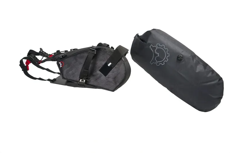 Revelate Designs Terrapin System 14-litre Seat Bag in Black-5