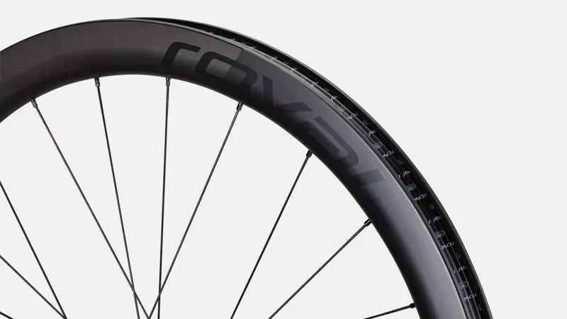 Specialized Roval Terra Aero CL Carbon 700c Wheel in Black-5